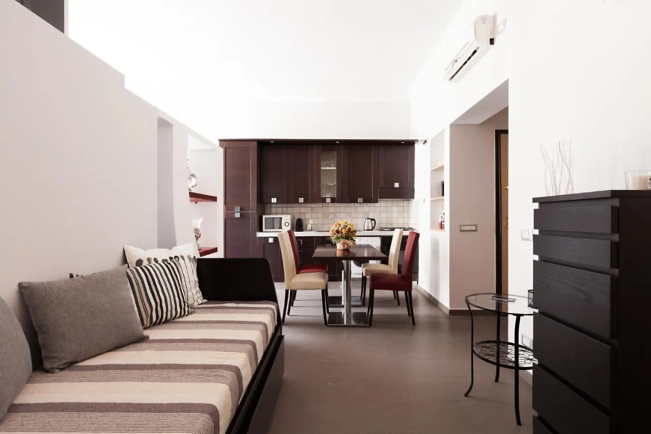 Attic Vatican Flat - San Pietro Rome Apartment